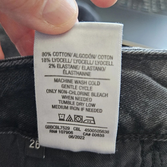 Hudson Womens Collin Black Midrise Bootcut Cropped Raw Hem  Distress Jeans sz 26 - Picture 15 of 15